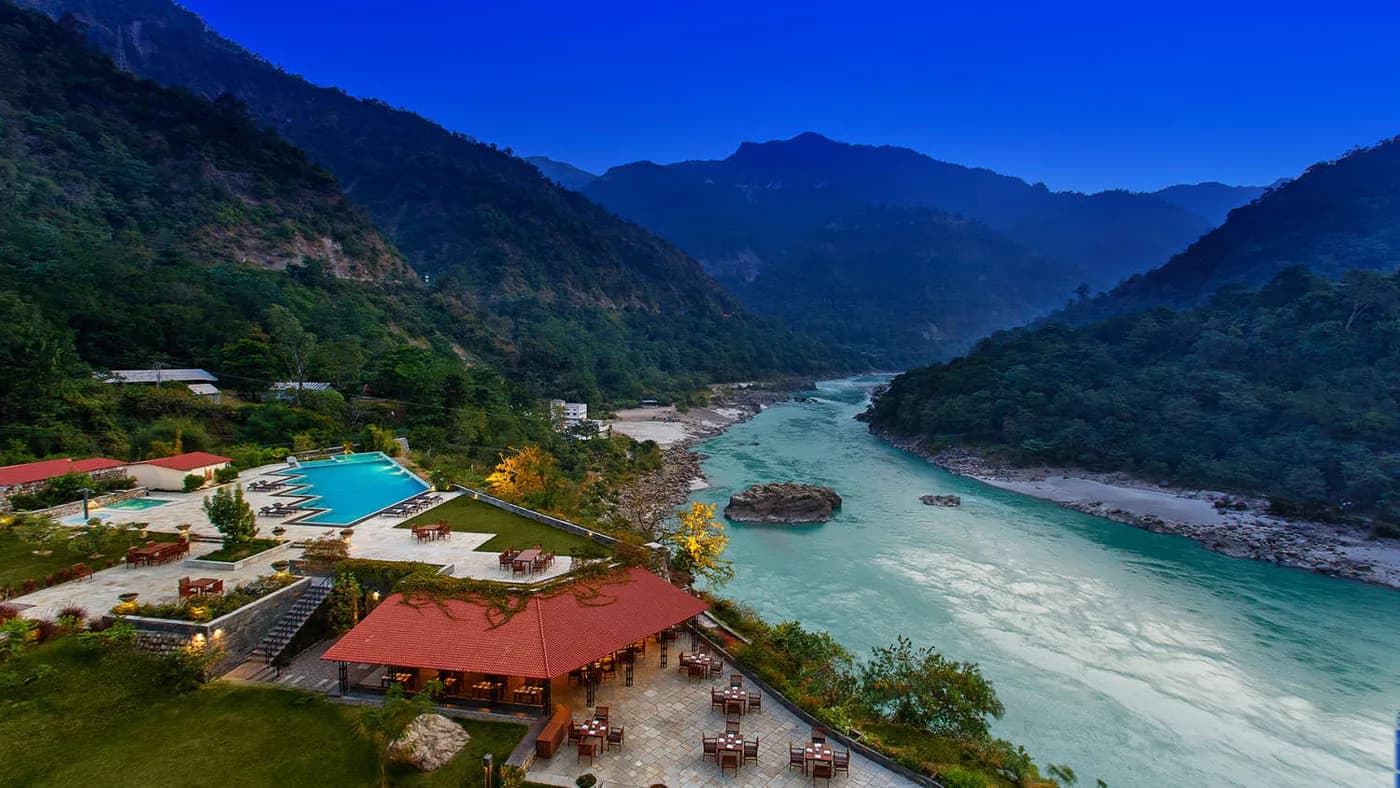 Deep Yoga retreat in Rishikesh — moment 5 from a past cohort on the banks of the Ganges